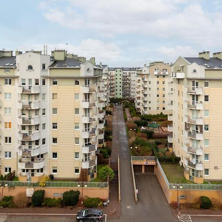Apartments Chelmonskiego Warsaw Ursus By Noclegi Renters Exteriör bild